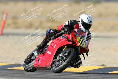 media/Dec-08-2024-CVMA (Sun) [[267e5a7075]]/Race 2-Amateur Supersport Open/